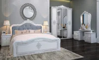 Dormitor Clasic Luize White cu Dulap 4 Uși 2