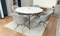 Set Masă Living Extensibilă CT106 Blat Ceramic Alb cu 4 Scaune CY815 Gri