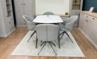 Set Masă Living Extensibilă CT106 Blat Ceramic Alb cu 4 Scaune CY815 Gri
