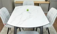 Set Masă Living Extensibilă CT106 Blat Ceramic Alb cu 4 Scaune DCM2001AF Bej