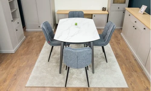 Set Masă Living Extensibilă CT106 Blat Ceramic Alb cu 4 Scaune DCM2001AF Gri