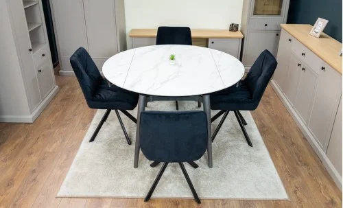 Set Masă Living Extensibilă CT106 Blat Ceramic Alb cu 4 Scaune Tapițate KJC356 Negre