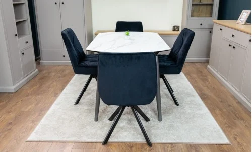 Set Masă Living Extensibilă CT106 Blat Ceramic Alb cu 4 Scaune Tapițate KJC356 Negre