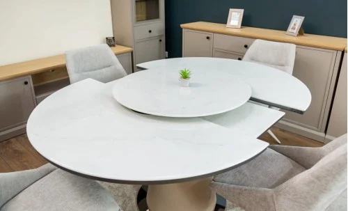 Set Masă Living Extensibilă CT163 Blat Ceramic Alb cu 4 Scaune DCM0108CS Gri Deschis