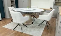 Set Masă Living Extensibilă CT163 Blat Ceramic Alb cu 4 Scaune Rotative DCM0112AS Bej
