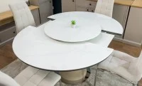 Set Masă Living Extensibilă CT163 Blat Ceramic Alb cu 4 Scaune Tapițate F630 Bej
