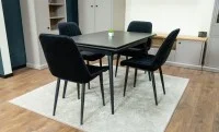 Set Masă Living Extensibilă DTM0101 Blat Ceramic Gri cu 4 Scaune Tapițate KJC176 Negre 3
