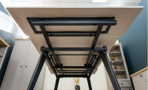 Set Masă Living Extensibilă DTM0101CS Bej cu 4 Scaune KJC0357 Negre