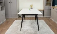Set Masă Living Extensibilă DTM0101CS Bej cu 4 Scaune KJC0357 Negre 6