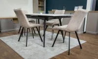 Set Masă Living Extensibilă DTM0101CS Bej cu 6 Scaune Tapițate DCM1801CF Bej 6