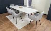 Set Masă Living Extensibilă DTM0405CS Blat Ceramic Bej cu 6 Scaune Tapițate KJC38 Gri