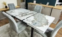 Set Masă Living Extensibilă Blat Ceramic KJT416 Alb-Cappuccino cu 4 Scaune F630 Gri