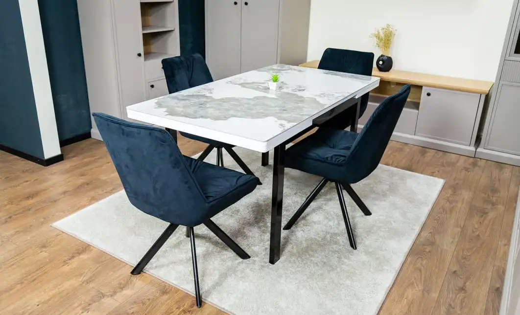 Set Masă Living Extensibilă Blat Ceramic KJT416 Alb-Cappuccino cu 4 Scaune KJC0356 Negre