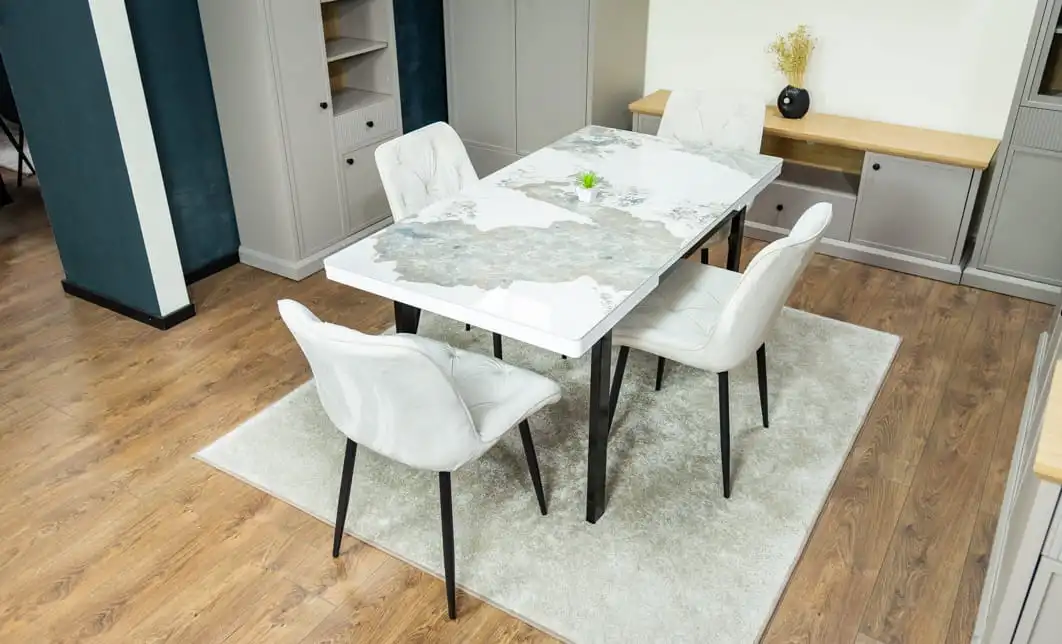 Set Masă Living Extensibilă Blat Ceramic KJT416 Alb-Cappuccino cu 4 Scaune KJC0357 Bej