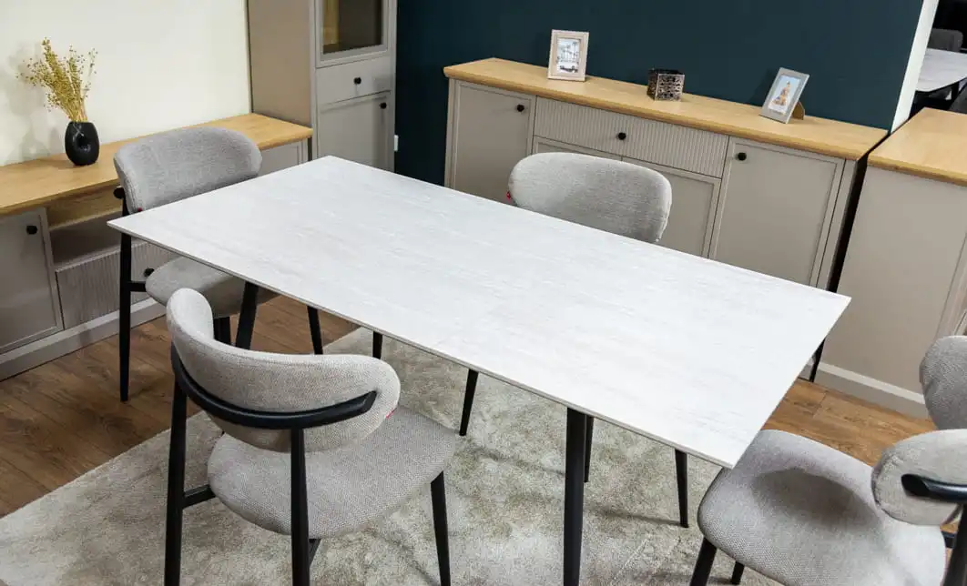 Set Masă Living Extensibilă cu 4 Scaune KJD6316 Gri