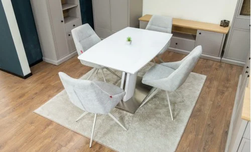 Set Masă Living Extensibilă KJT380 Blat Lucios Alb cu 4 Scaune Rotative DCM0108CS Gri Deschis