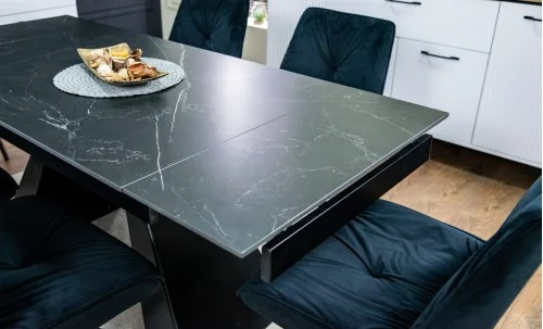 Set Masă Living Extensibilă KJT416 Neagră cu 6 Scaune KJC356 Negre