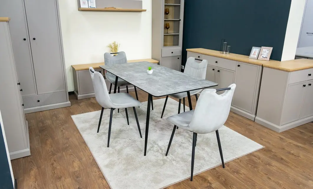 Set Masă Living Extensibilă KJT546 Gri cu 4 Scaune Tapițate KJC0358 Gri 2