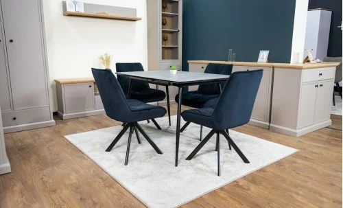 Set Masă Living Extensibilă KJT546 Gri cu 4 Scaune Tapițate KJC356 Negre