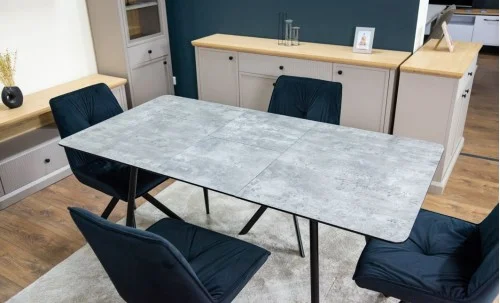 Set Masă Living Extensibilă KJT546 Gri cu 4 Scaune Tapițate KJC356 Negre