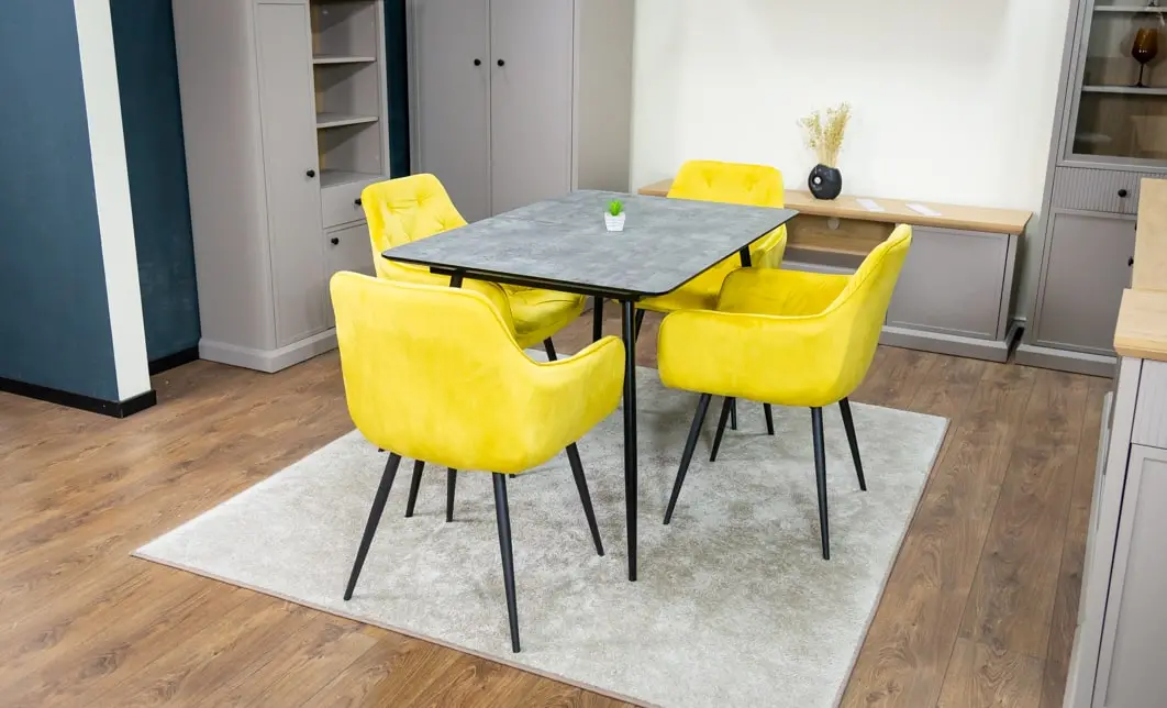 Set Masă Living Extensibilă KJT546 Gri cu 4 Scaune Tapițate KJC38 Galbene 4