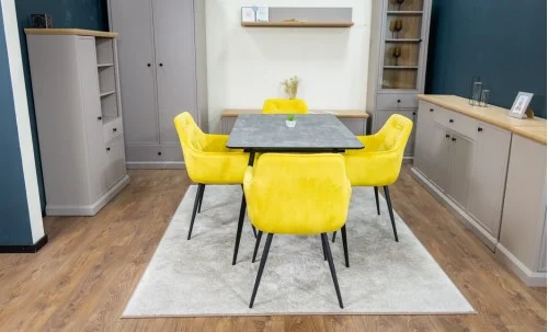 Set Masă Living Extensibilă KJT546 Gri cu 4 Scaune Tapițate KJC38 Galbene