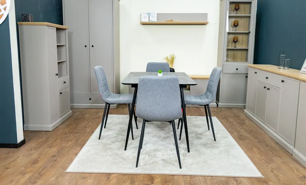 Set Masă Living Extensibilă KJT546 Gri cu 4 Scaune Tapițate KJC5341 Gri
