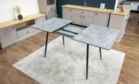 Set Masă Living Extensibilă KJT546 Gri cu 4 Scaune Tapițate KJC356 Gri 10