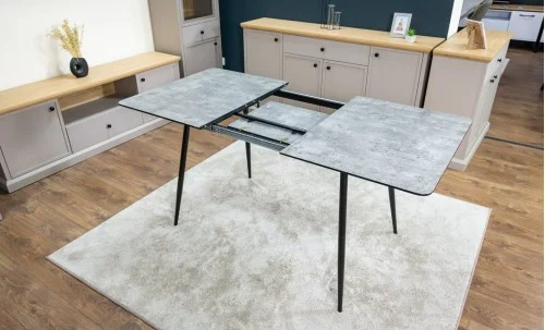Set Masă Living Extensibilă KJT546 Gri cu 4 Scaune Tapițate KJC356 Gri