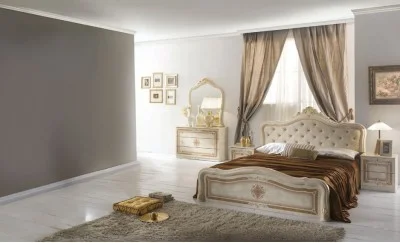 Dormitor Clasic Luisa Beige cu Dulap 4 Uși