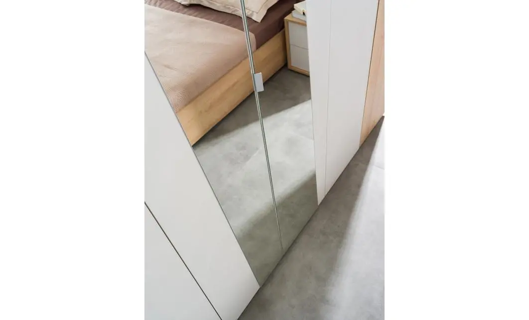 Dormitor Modern  Mia cu Dulap 6 Uși  9