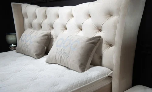 Set Pat cu Saltea si Somiera Lincolin 140x200