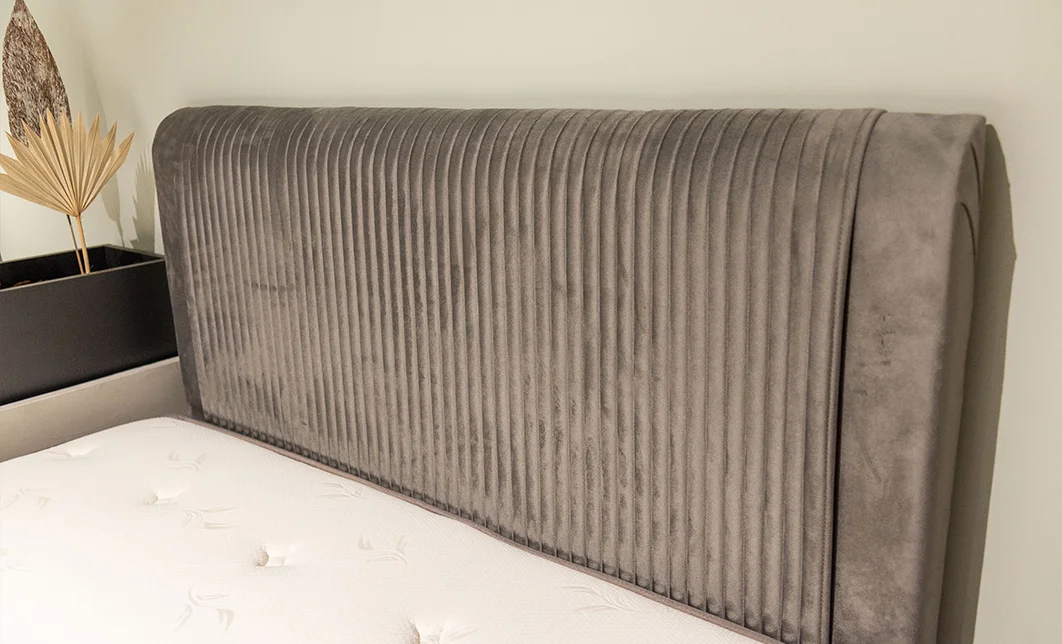 Set Pat Tapitat cu Saltea Bella Grey 180x200 9