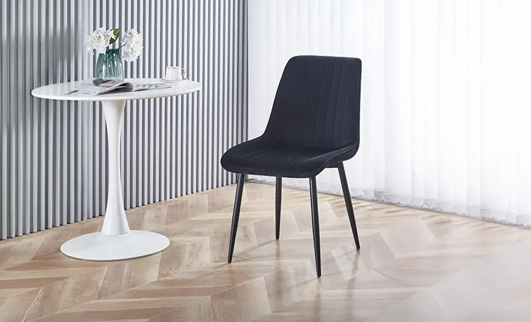 Set Masă Living Extensibilă KJT417 Albă cu 6 Scaune KJC176 Negre 10